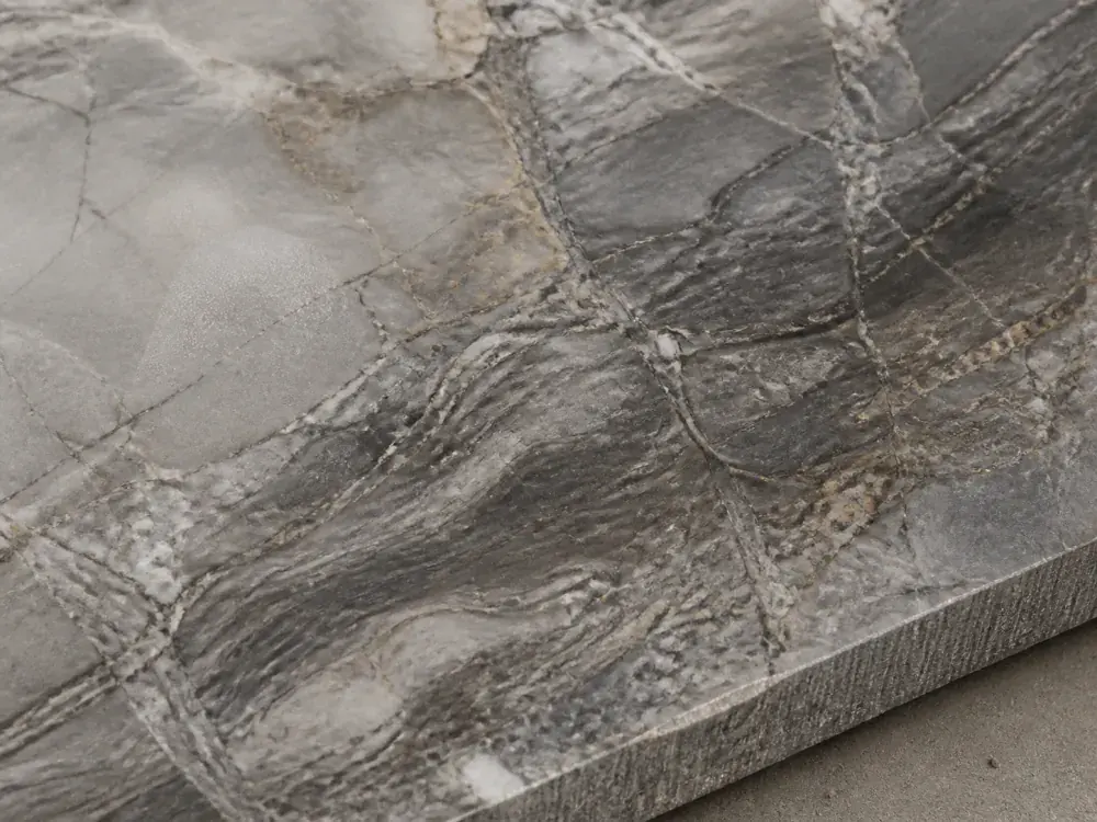 Large-Format Veined Marble — reference finish from the Halo materials library