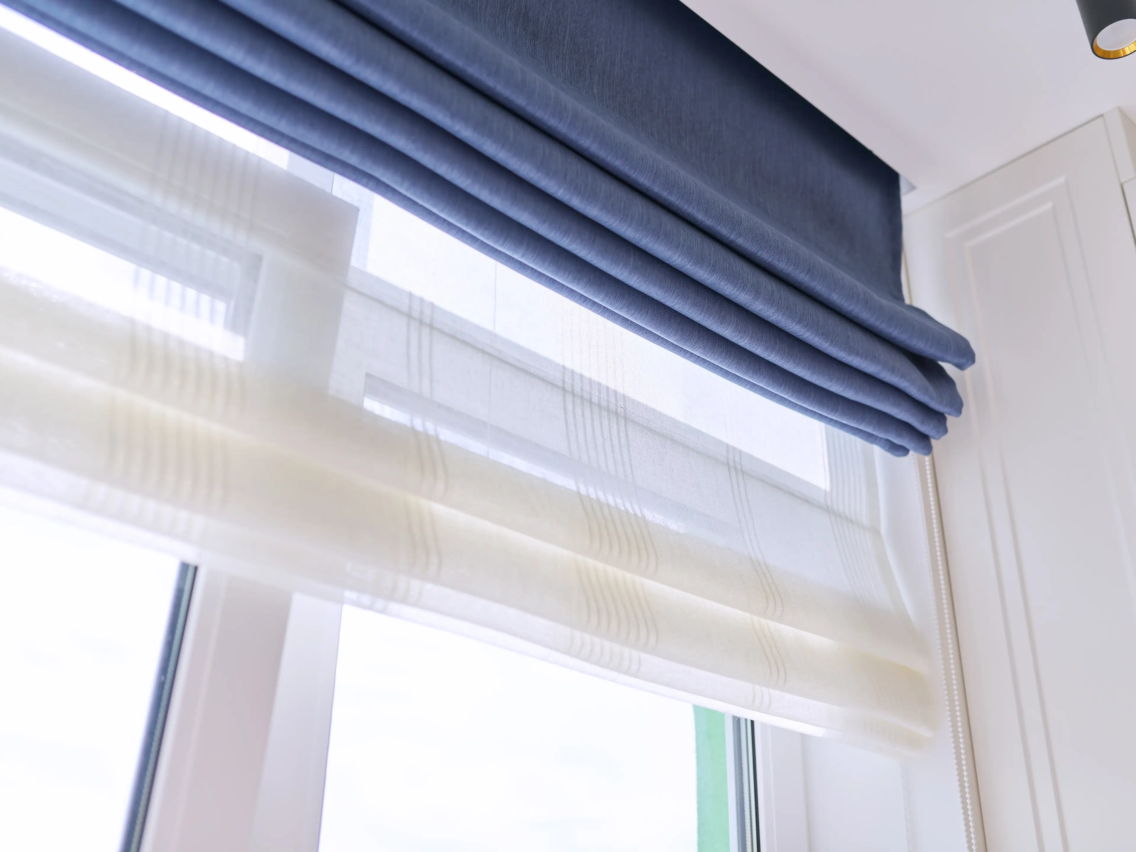 Curtain & Blinds